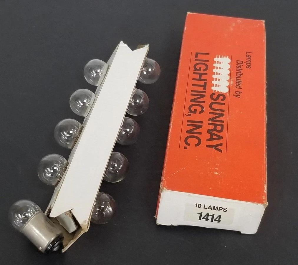 Used BOX OF 10 NEW SUNRAY LIGHTING, INC. 1414 LAMPS