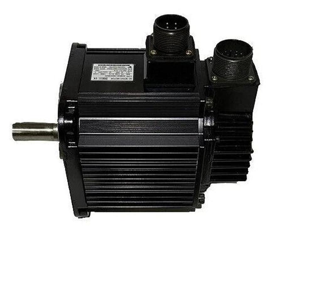 Used NEW YASKAWA SGMGH-06ACB2S / SGMGH06ACB2S AC SERVO MOTOR 5.68Nm 5.7A UTSIH-B17CC