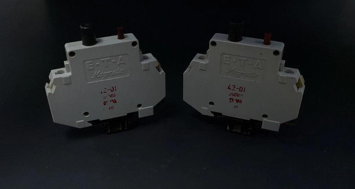 Used LOT OF 2 E-T-A MAGNETIC 42-01 CIRCUIT BREAKERS 250VAC, 1POLE, 4201