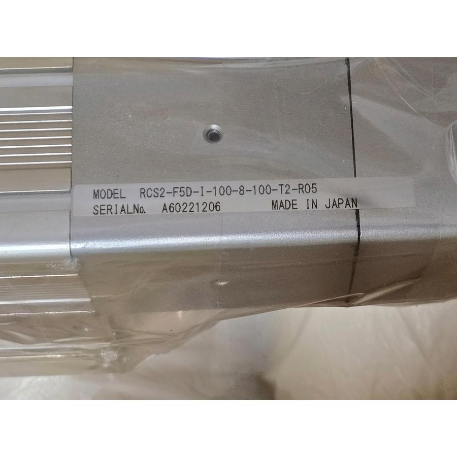Used IAI RCS2-F5D-I-100-8-100-T2-R05 ROBO CYLINDER ACTUATOR W/SCON-CA-100I-CC-0-2 NEW