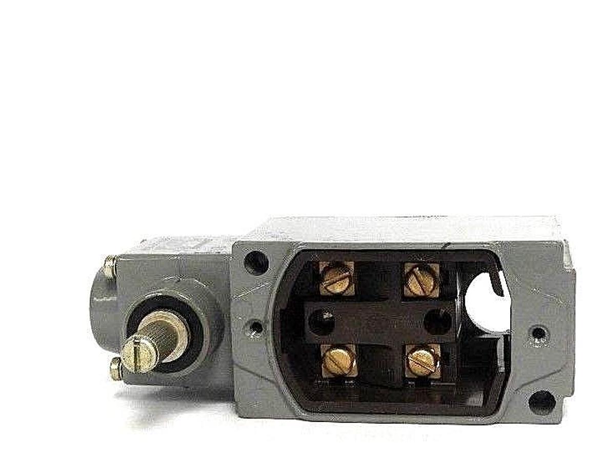 Used NEW ALLEN BRADLEY Z-16067 OPERATING HEAD W/ LIMIT SWITCH Z16067