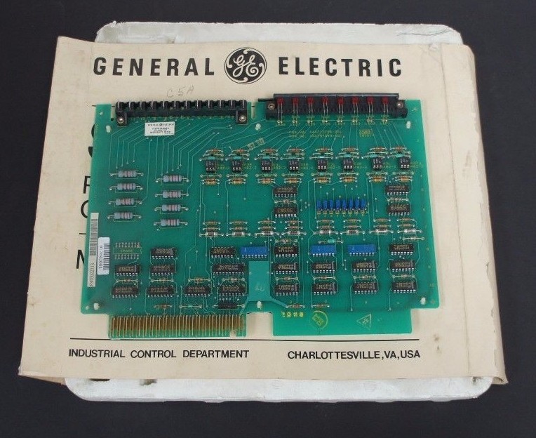 Used GENERAL ELECTRIC FANUC IC600YB808A INPUT MODULE 10-30V 44B717321-002/2