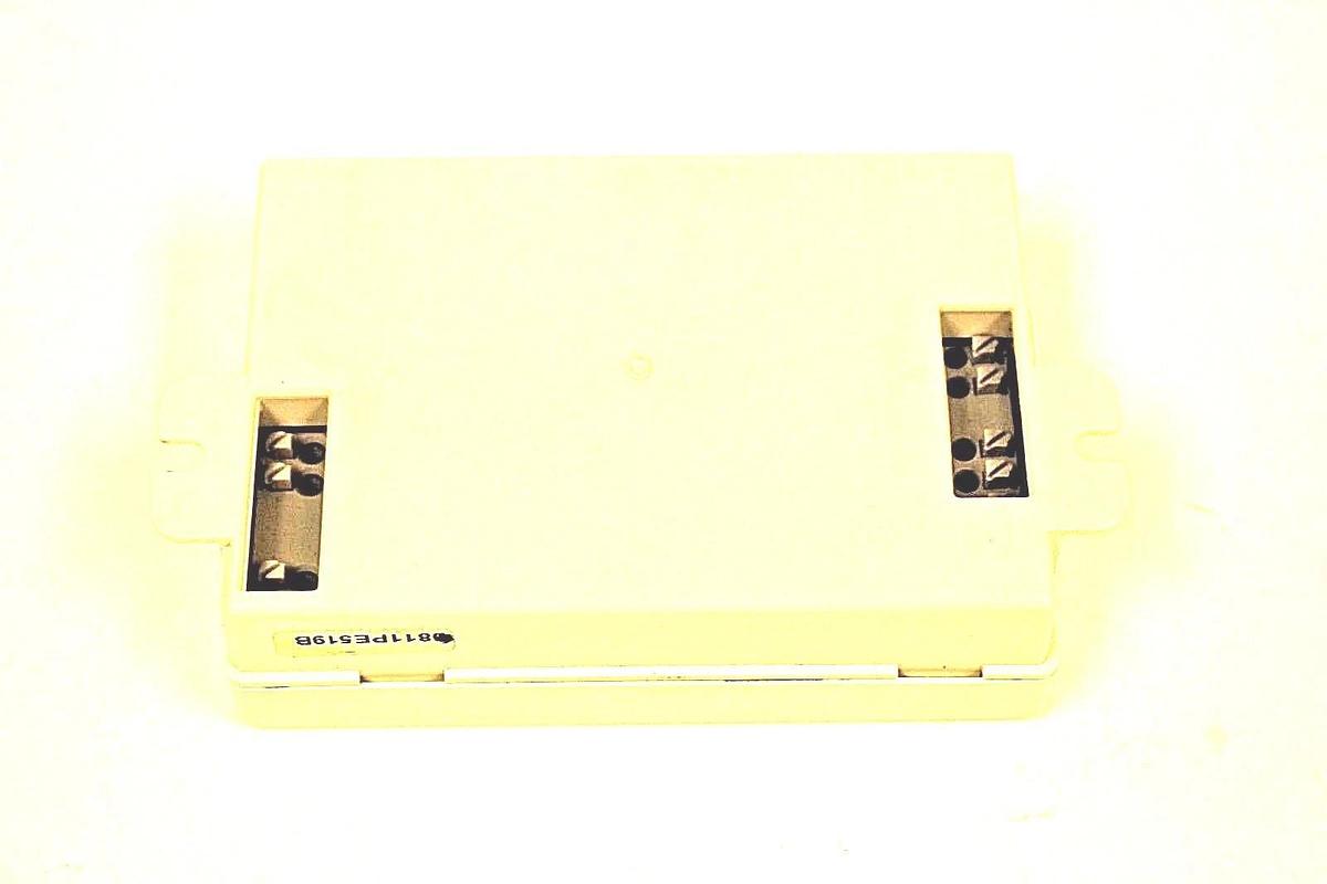 Used DLS COOPER DLSB-1CFH2642HT ELECTRONIC BALLAST 120-277V 50/60HZ DLSB1CFH2642HT