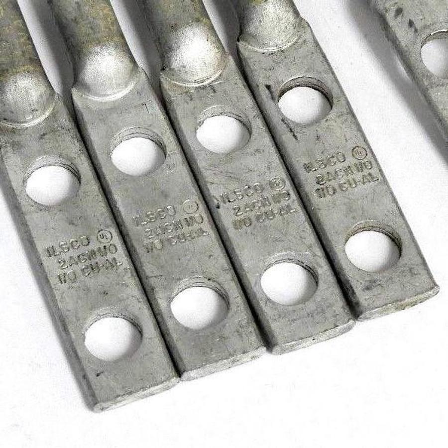 Used LOT OF 5 NEW ILSCO 2ACN WIRE CONNECTOR LUGS