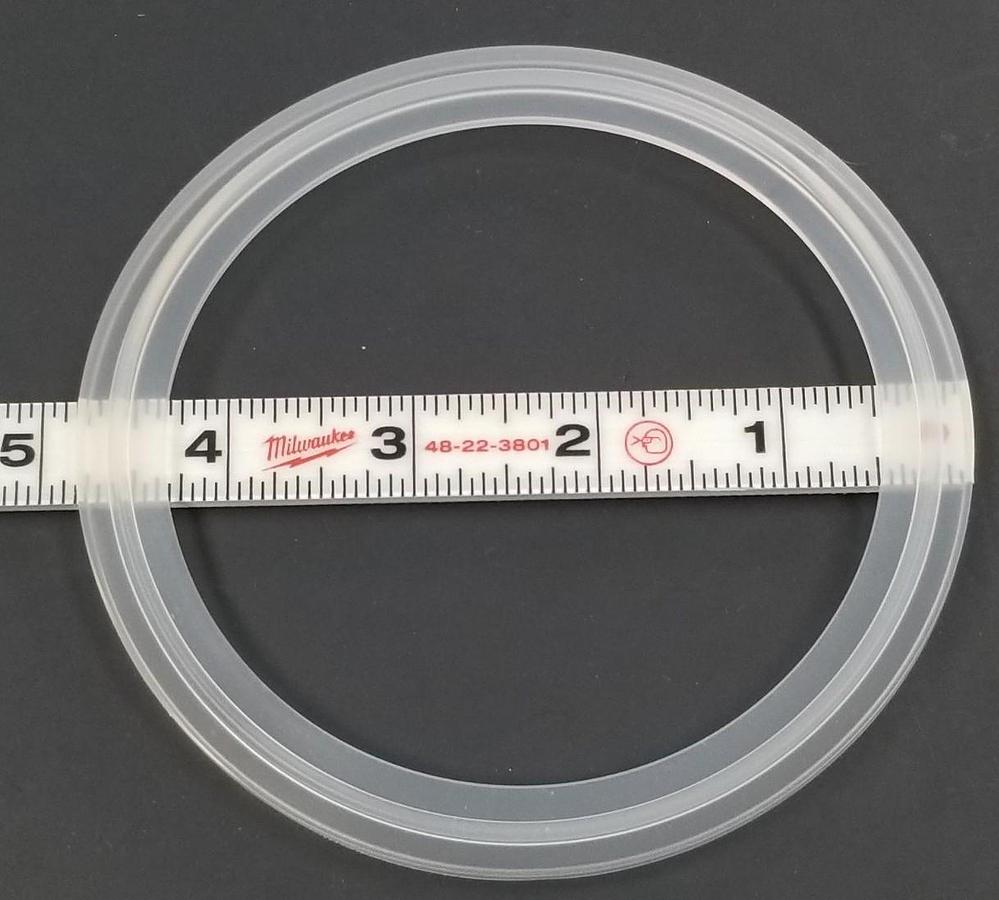 LOT OF 8 NEW A3 PRECISION GASKETS 40RXF-PX TYPE: FLANGED CLAMP, 4''