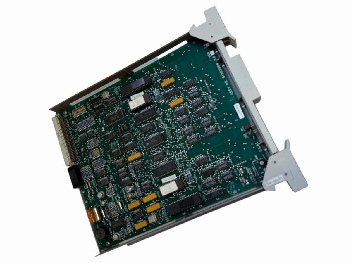 Used HONEYWELL 51401525-100 Rev A 15-Slot Chassis w/ (13) Digital & (2) Analog Module