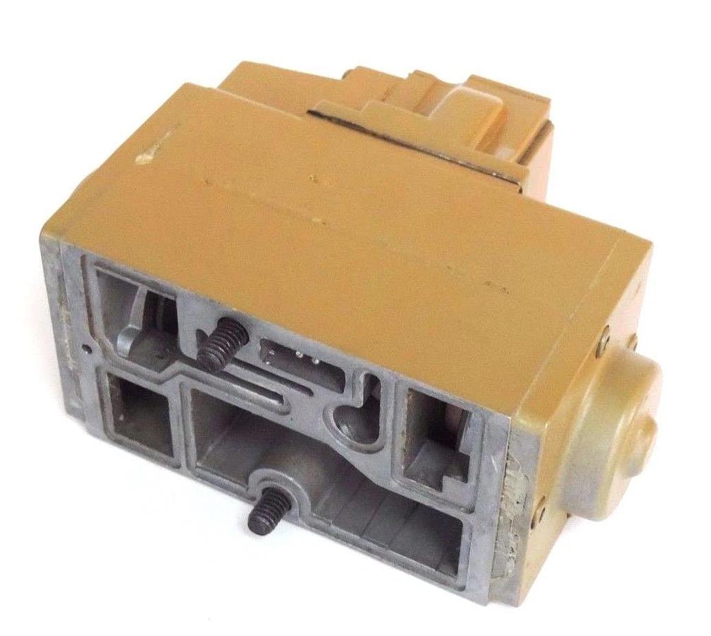 Used PARKER HHB20VXX01CF SOLENOID VALVE 110/120V, 50/60HZ, 7.2W, HHB20VXX01CE