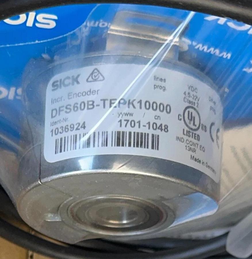 NEW SICK DFS60B-TEPK10000 / 1036924 INCREMENTAL ENCODER DFS60 4.5-32VDC NSMP