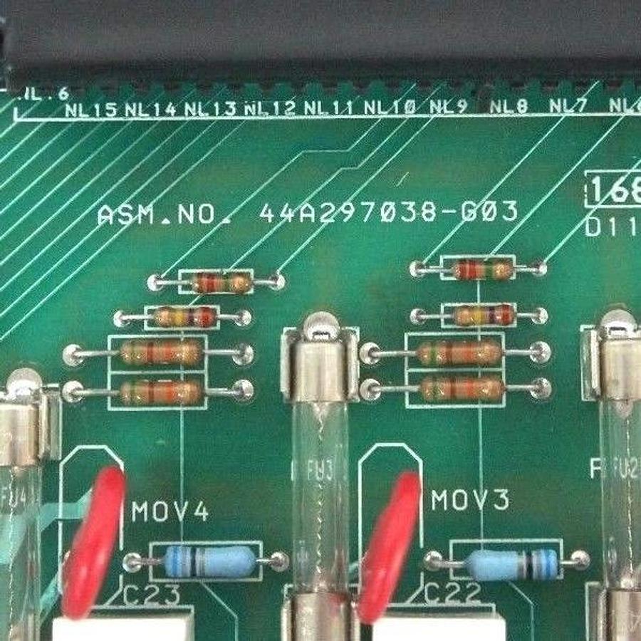 Used GE FANUC IC600BF904K OUTPUT MODULE WITH IC600FP904K FACEPLATE
