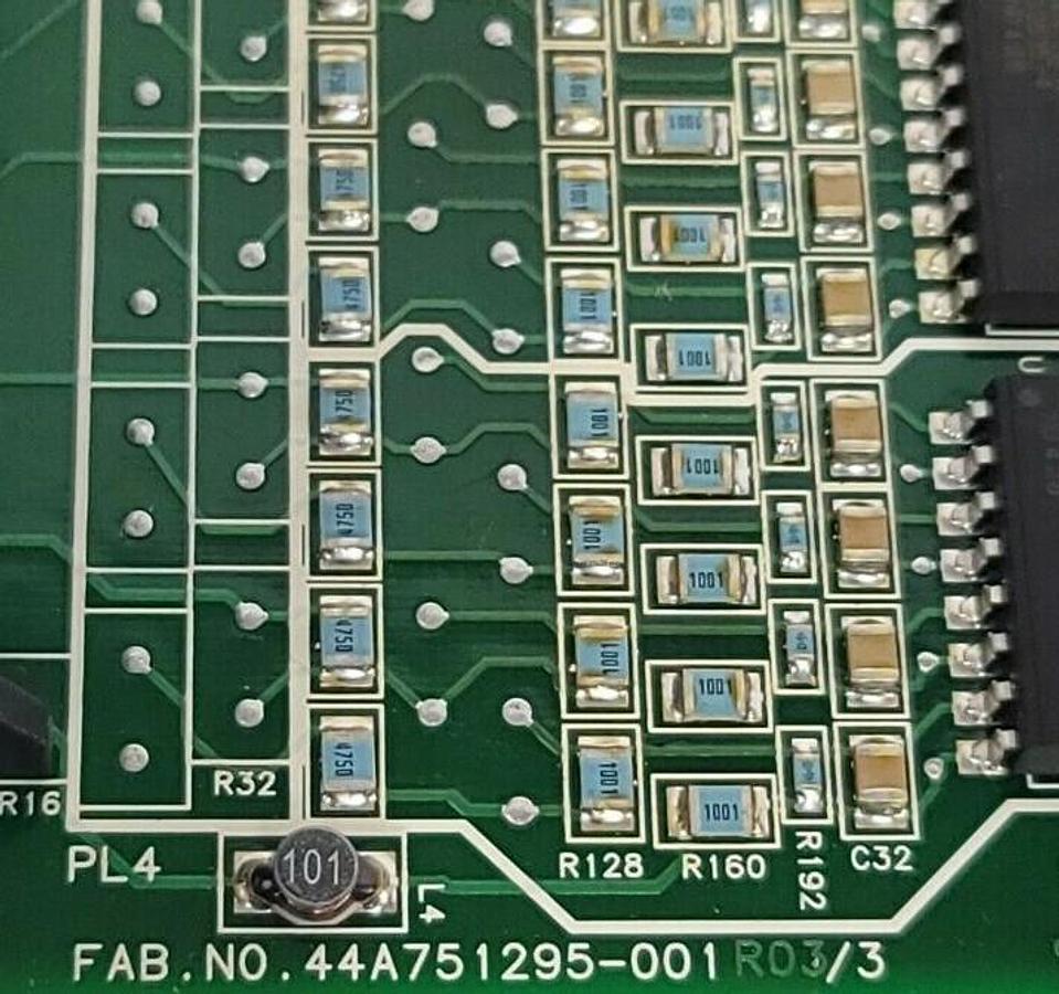 Used GE FANUC IC697MDL653H DISCRETE INPUT MODULE 32 POINTS 24 VDC