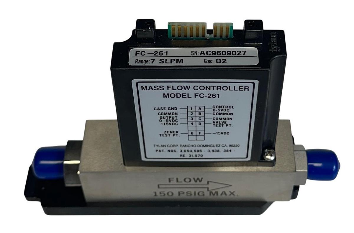 Used TYLAN FC-261 / FC261 MASS FLOW CONTROLLER 7SLPM GAS O2 150PSIG USNP