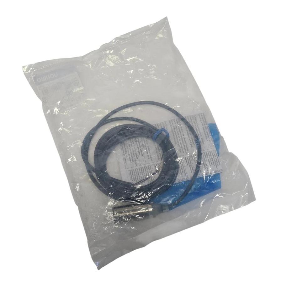 Used NEW OMRON E2B-M18KS08-WP-C1 PROXIMITY SENSOR 2M 10 TO 30 VDC E2BM18KS08WPC1