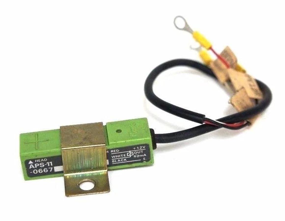 Used KOYO APS-11-0667 PROXIMITY SWITCH APS110667