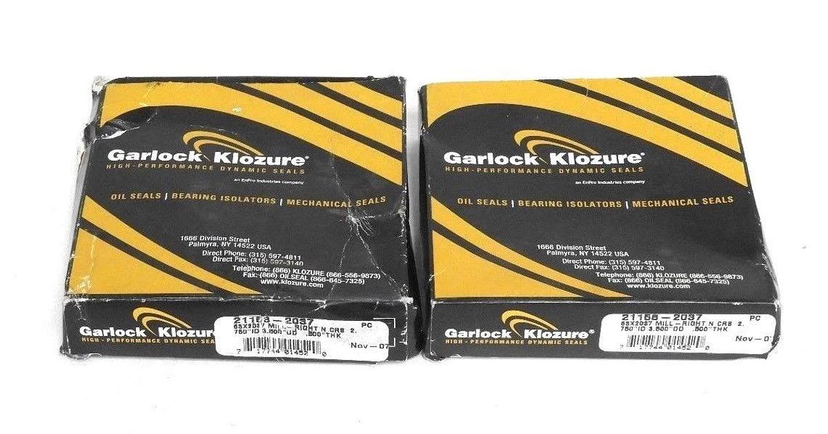 LOT OF 2 NEW GARLCOK KLOZURE 21158-2037 OIL SEALS 63X2037 0.75"ID 3.5"OD 0.5"THK