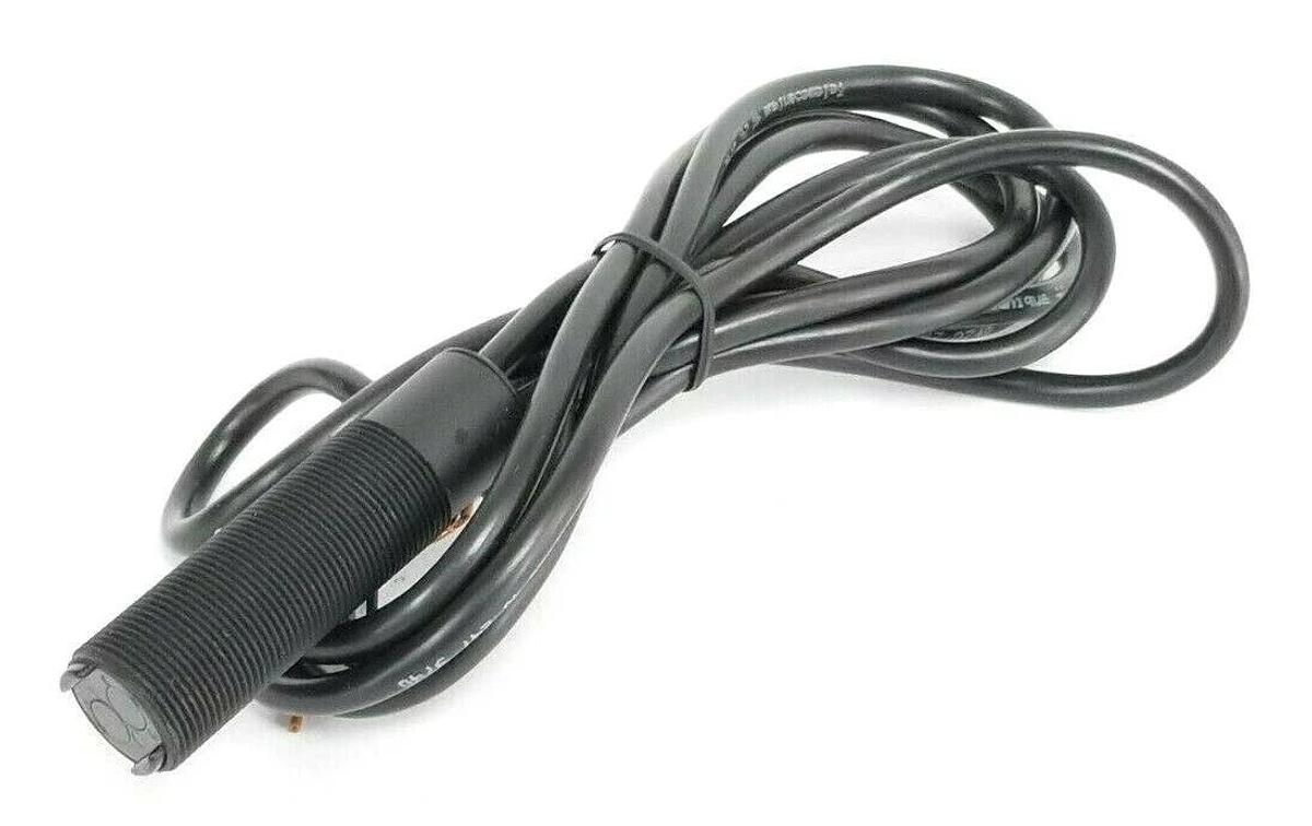 Used TELEMECANIQUE PROXIMITY SENSOR UNKNOWN PART NUMBER 40 247 9740