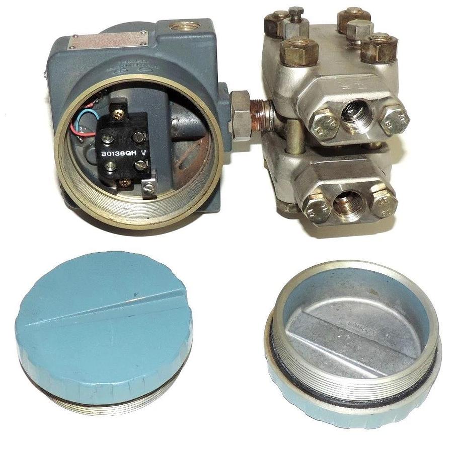 Used FOXBORO 823DP-I3S1NL2-M TRANSMITTER W/ B0139FY M/821AL,823,827 LOW RNG: 4-20mA