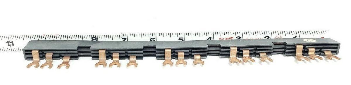 Used LOT OF KLOCKNER MOELLER B3.1/5-PKZM1 3-PHASE LINK BUS BARS B315PKZM1