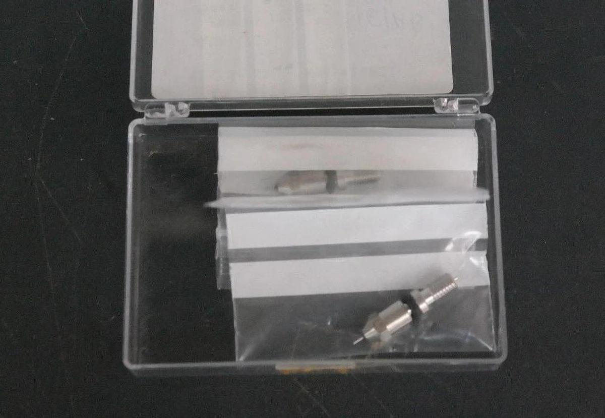 Used LOT OF 2 NEW WATERS M955016BC1 PROBE TIP ASSEMBLIES