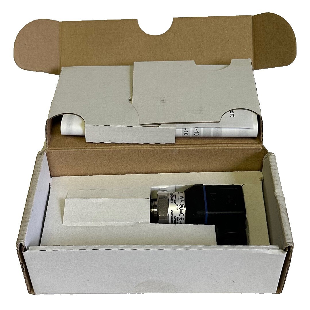 Used NEW WIKA 50426401 TYPE A-10 PRESSURE TRANSMITTER 0-25PSIG 4-20mA 8-30V 1/4''NPT