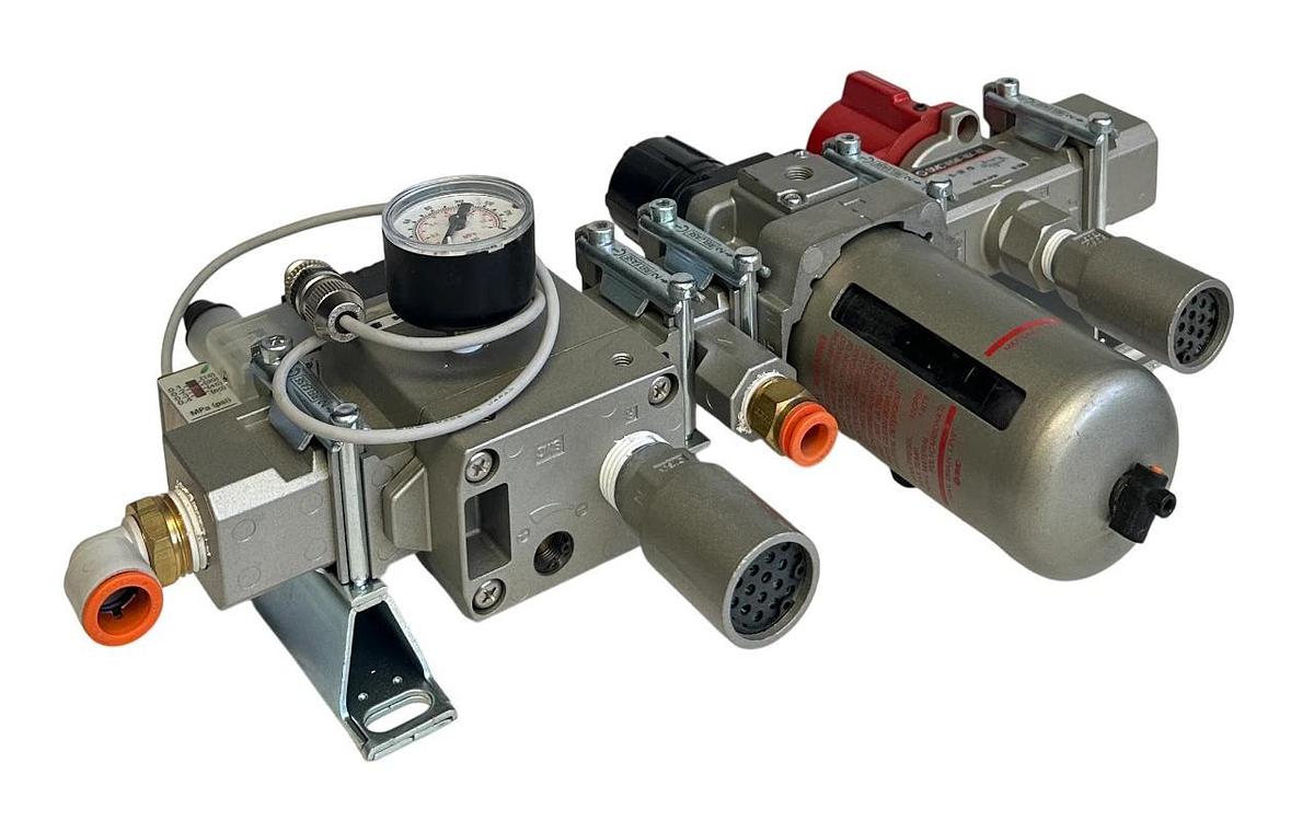 SENTRY SMC AC40-INYWVE-150 / AC40INYWVE150 PNEUMATIC ASSEMBLY FILTER/REG NSNP