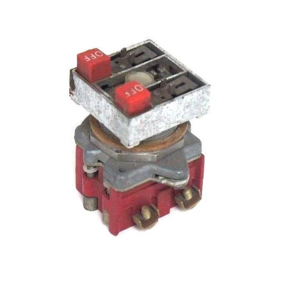Used CUTLER HAMMER 42-1583 CURRENT TRANSFORMER 50/60CY 120V E4 421583