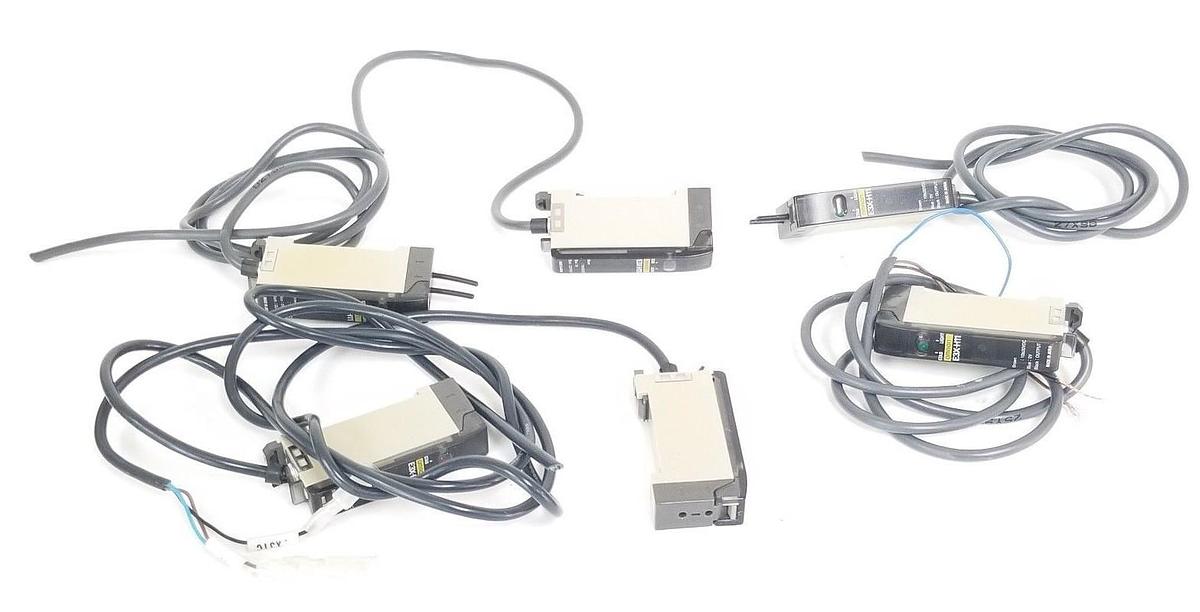 Used LOT OF 6 OMRON E3X-H11 PHOTOELECTRIC SENSORS 10-30VDC, E3XH11
