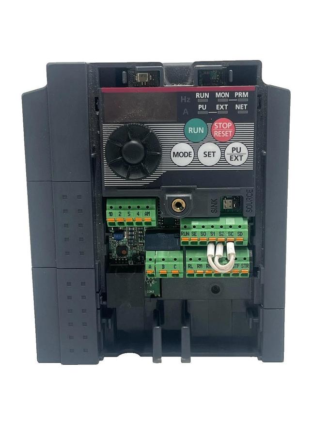 Used MITSUBISHI FR-D740-022SC-EC COMPACT SIZE INVERTER 3PH 400V 50/60Hz 2.2A 1HP