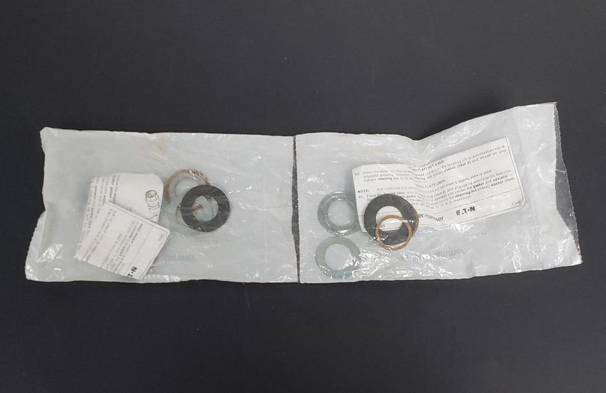 LOT OF 2 NEW EATON CUTLER-HAMMER E22ARK ADAPTOR KITS SER. A1