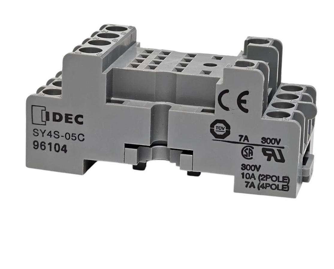 BOX OF 7 NEW IDEC SY4S-05C RELAY SOCKETS SY4S05C 14 POSITION 7AMP 4 POLE 300V