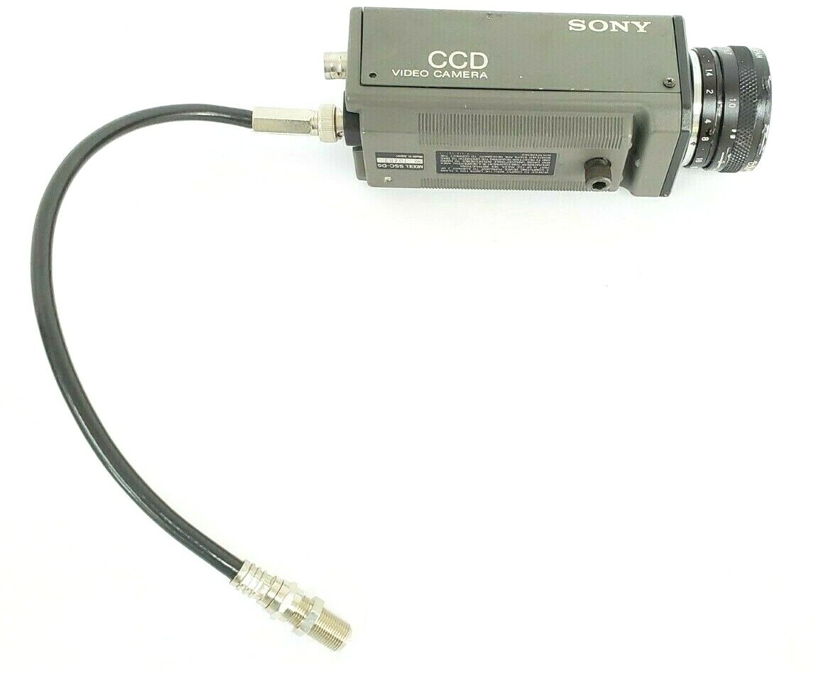 Used SONY SSC-D5 CCD VIDEO CAMERA SSCD5 W/ CABLE AND LENS