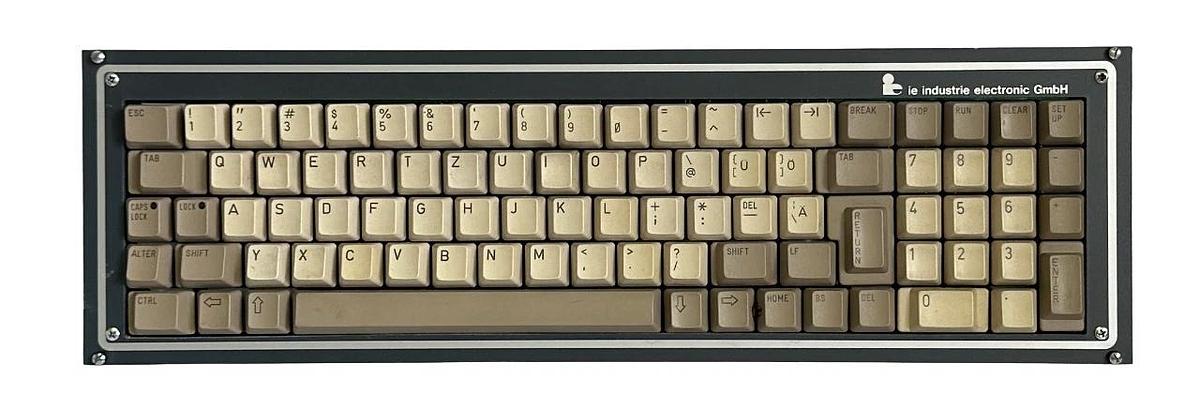 Used IE INDUSTRIE ELECTRONIC 10.40.5229 / 10405229 BUILT-IN KEYBOARD