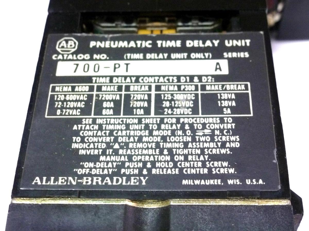 Used ALLEN BRADLEY 700-P400A1 RELAY SER. B W/ 700-PT SER. A TIME DELAY UNIT 700P400A1