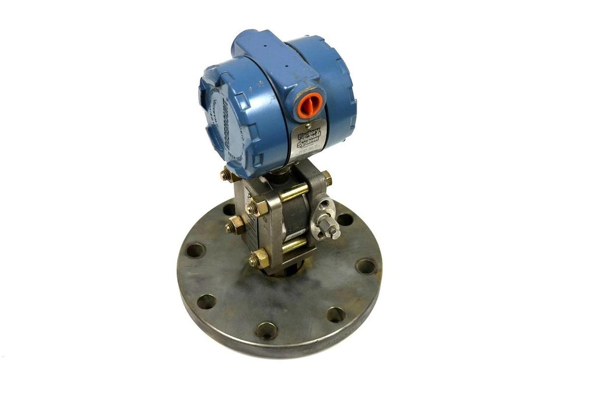 Used ROSEMOUNT 1151LT5SD0B22D PRESSURE TRANSMITTER 45V-DC 0-750 IN-H2O 1151-0011-0052