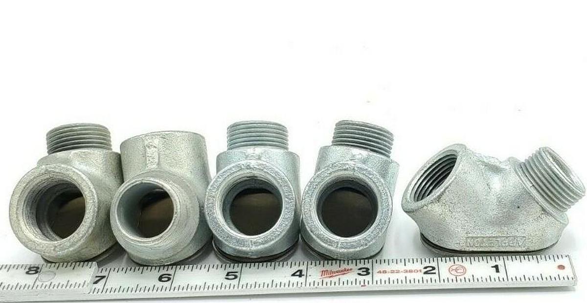 Used LOT OF 5 NEW APPLETON 3/4" 90 DEGREE ELBOW CONDUIT FITTINGS 13 F TO C M