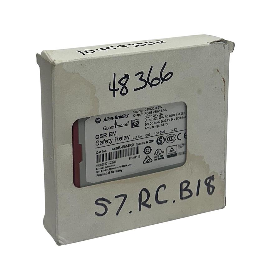 Used ALLEN BRADLEY 440R-EM4R2 /A Guardmaster SAFETY RELAY EXPANSION GSREM 24VDC NSMP