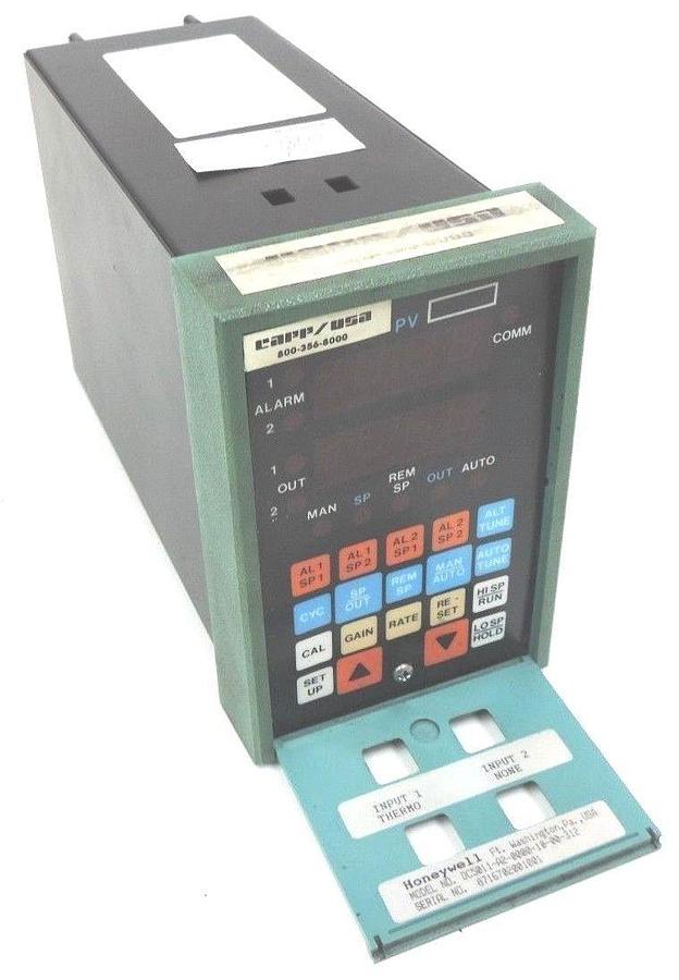 Used HONEYWELL DC5011-A2-0000-10-00-312 TEMP CONTROLLER DC5062-0-0000-100-00-0211