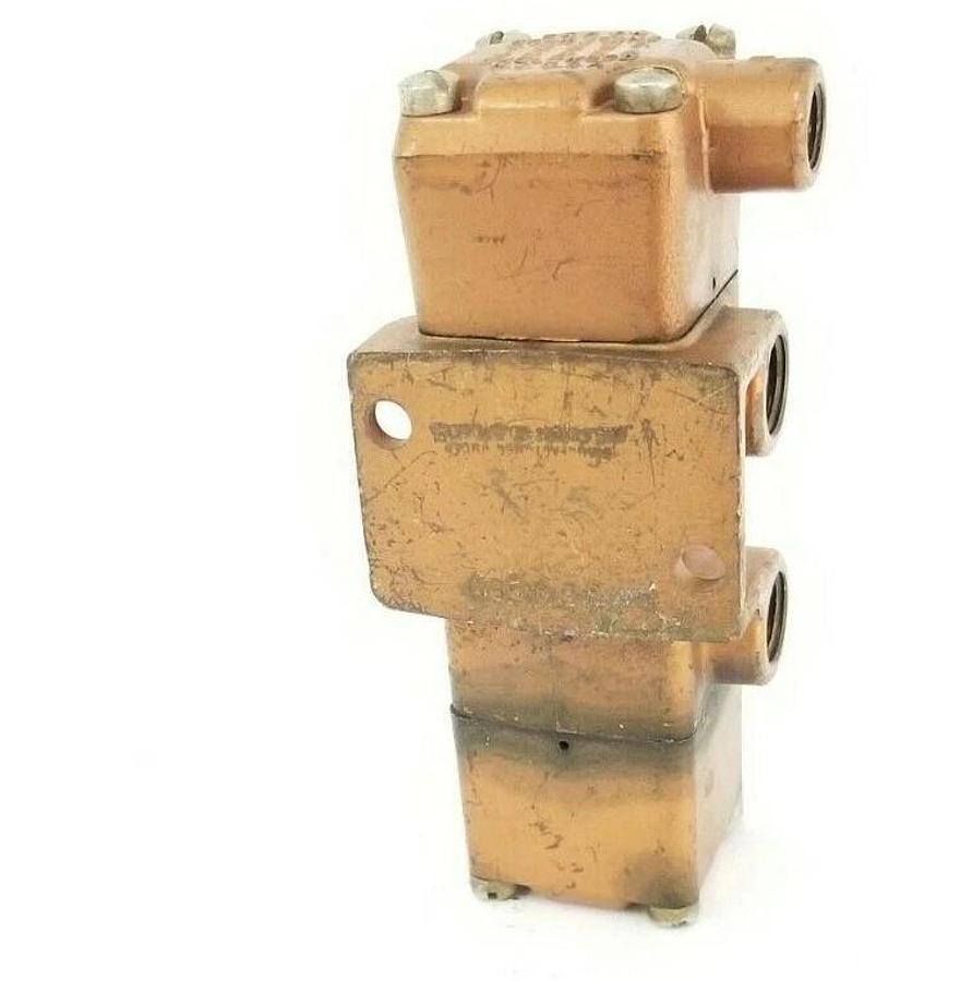 Used VERSA VPS-3302 BRASS DIRECTIONAL CONTROL VALVE VPS3302
