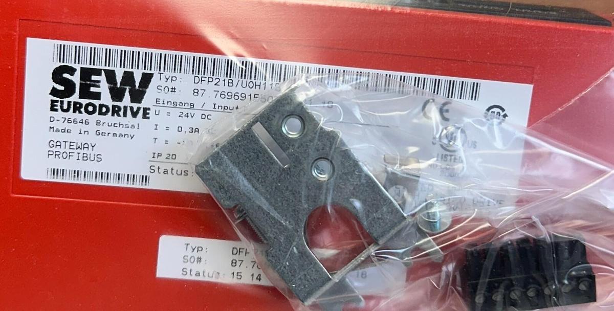 Used SEW EURODRIVE DFP21B/UOH11B / 18207510 GATEWAY PROFIBUS 24VDC DFP21B UOH11B NSMP