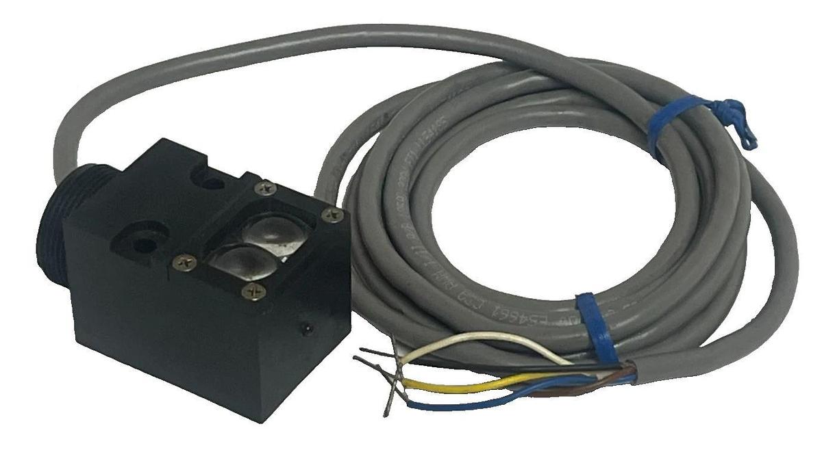 BANNER SMA915LV Valu-Beam Photoelectric Sensor 30ft Range 10-30VDC NPN/PNP M8