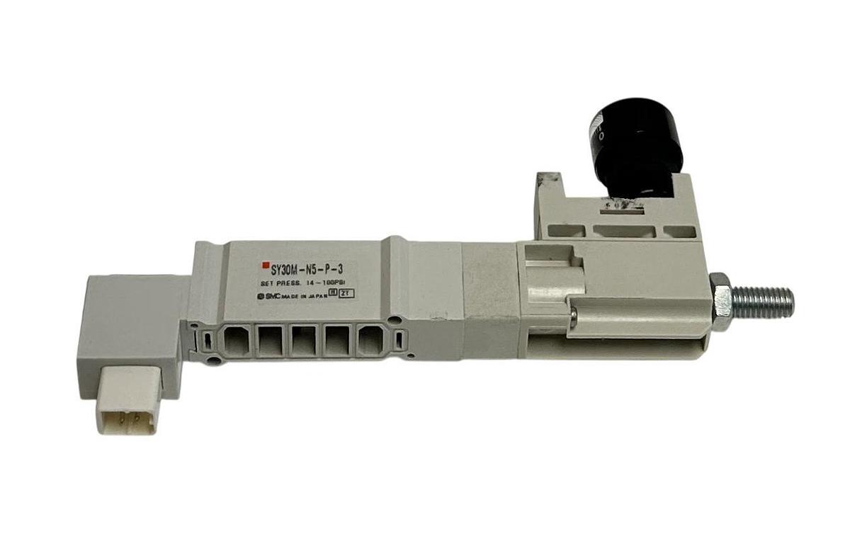 SMC SY30M-N5-P-3 / SY30MN5P3 PNEUMATIC PRESSURE REGULATOR W/ GAUGE 3POS NSMP
