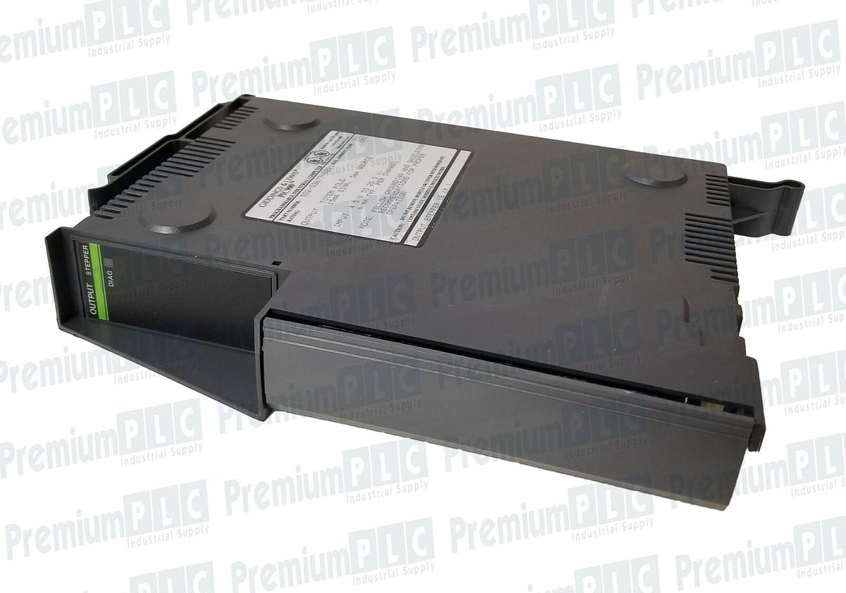Used GIDDINGS & LEWIS 502-03677-02 PIC900 OUTPUT STEPPER (8 CH) 502-03677-02R1 NIB