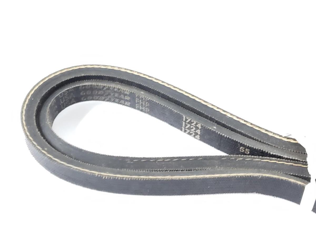 Used GOODYEAR 3L390 ACCESSORY DRIVE V-BELT FHP 1724 55