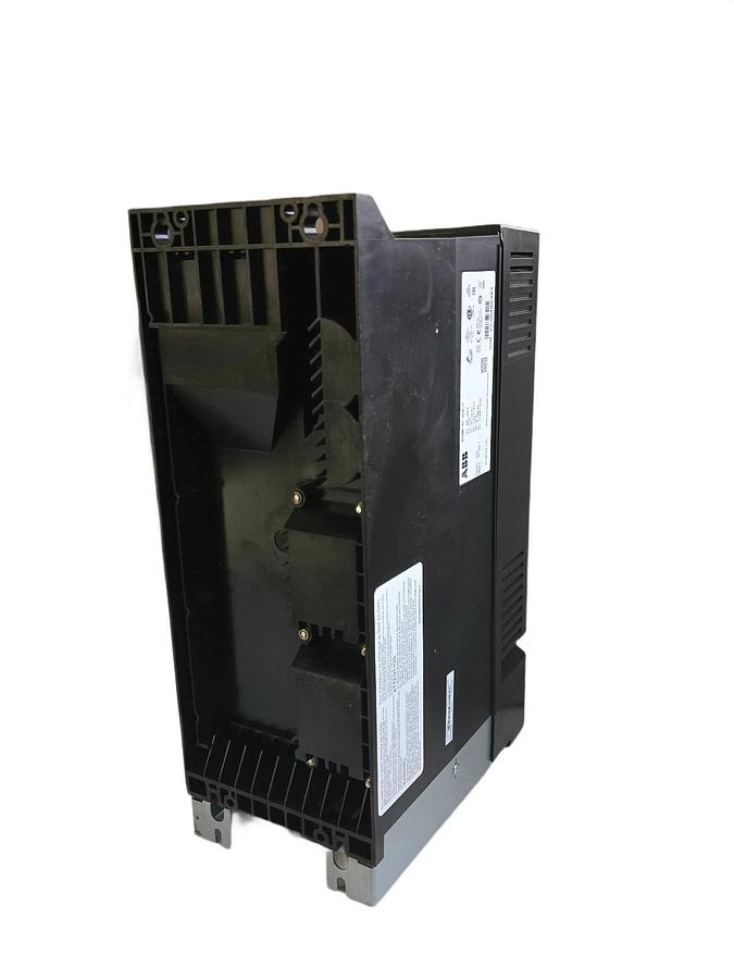 ABB ACS880-01-021A-5 AC Drive 11kW/15HP 21A 3-Ph 380-500V 3ABD00037810-D NSNP