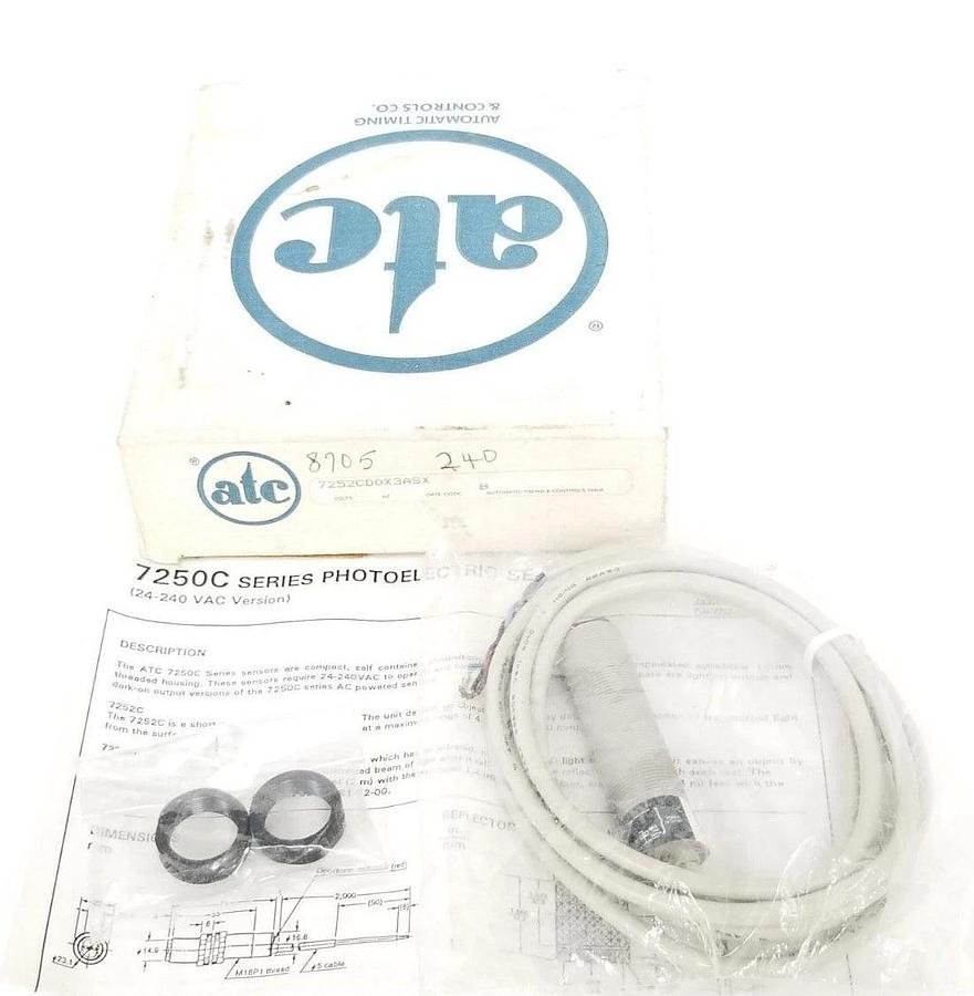 Used NIB ATC 7252CD0X3ASX PHOTOELECTRIC SENSOR CORDSET 7252CDOX3ASX