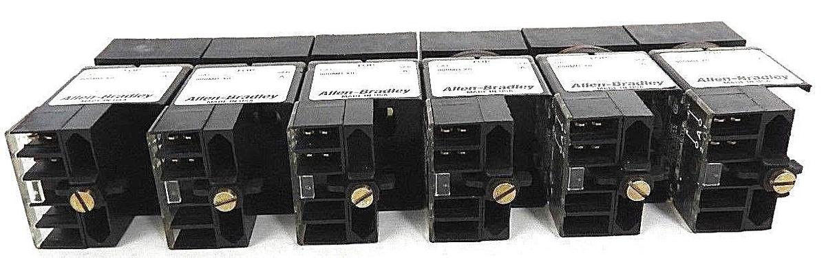 Used LOT OF 6 ALLEN BRADLEY 800MB-XO SER. A OPERATOR FOR PUSHBUTTON SWITCHES 800M-XD1