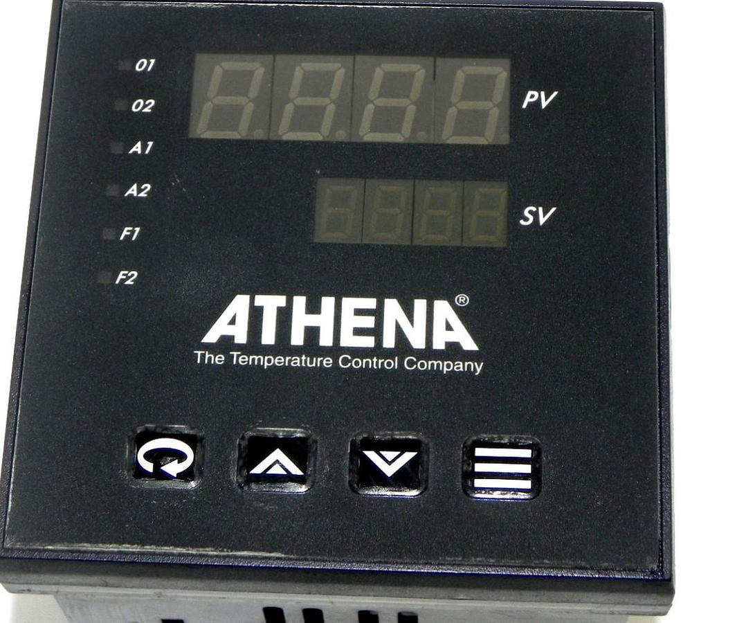 Used ATHENA CONTROLS 25CTS0000000 TEMPERATURE CONTROL 25CTS0000000