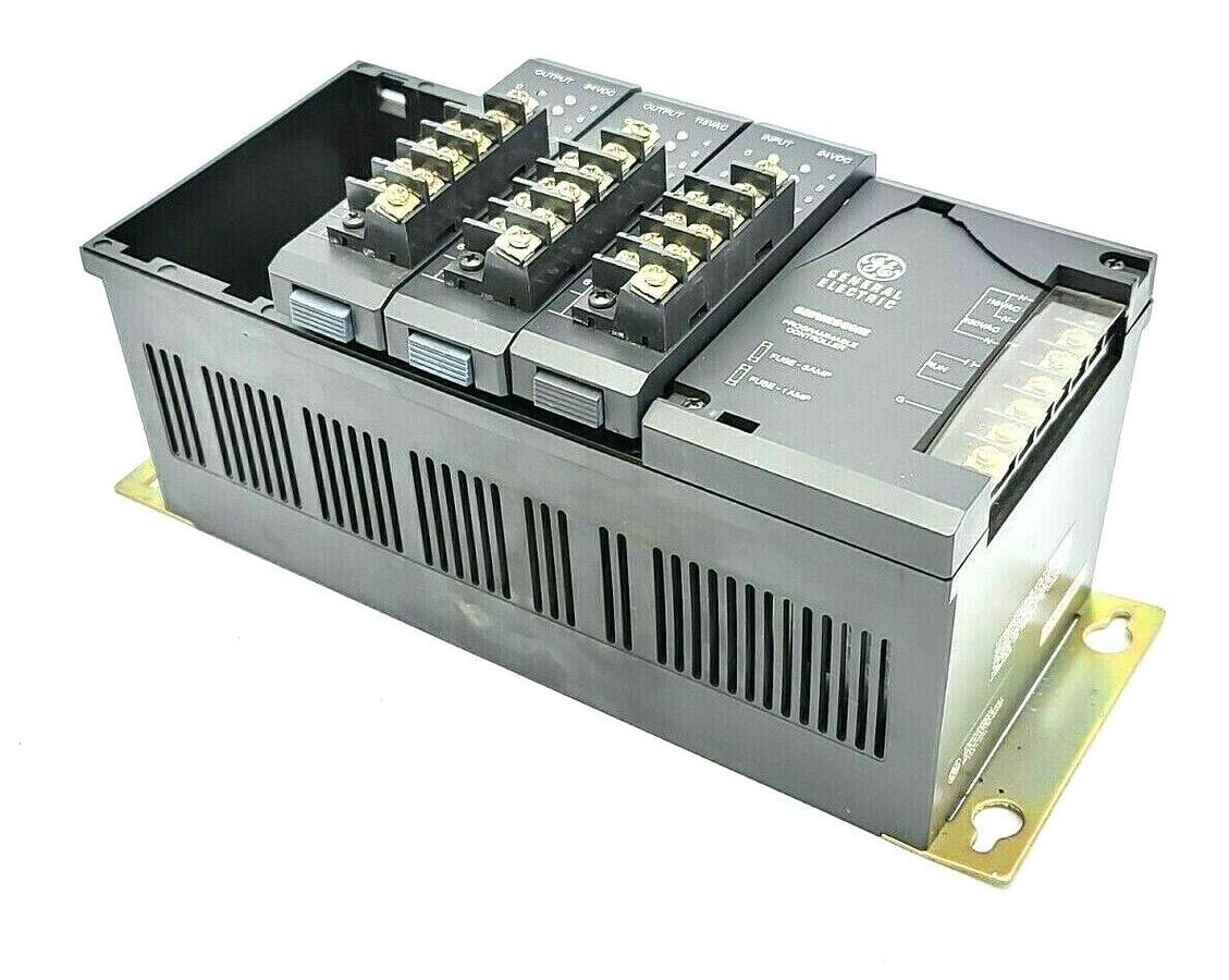Used GE FANUC IC610CHS100A RACK W/ POWER SUPPLY, IC610MDL175A, IC610MDL101A