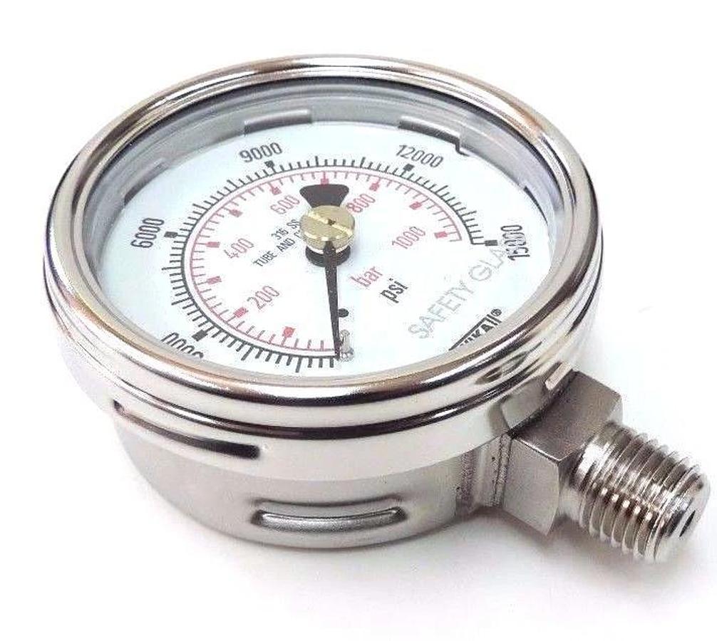 Used NIB WIKA TYPE: 232.54 2.5'' GAUGE P/N: 9735237, 1/4'' NPT LM, RANGE 15000PSI/BAR