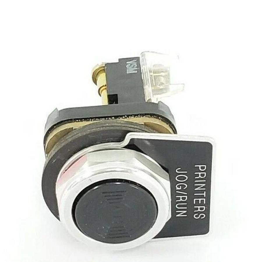 Used ALLEN BRADLEY 800T-A PUSHBUTTON SER. T W/ 800T-XD1 SER. D CONTACT BLOCK W/ PLATE