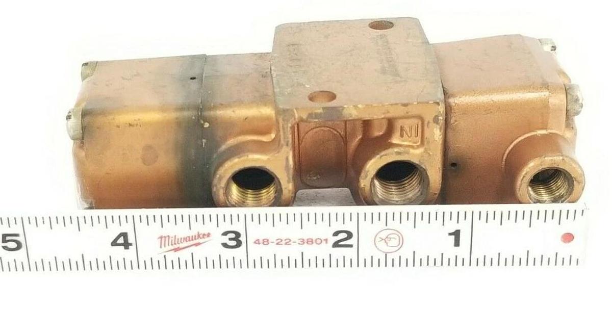 Used VERSA VPS-3302 BRASS DIRECTIONAL CONTROL VALVE VPS3302